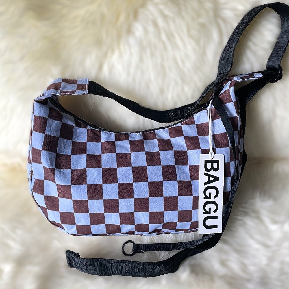 NWT Baggu Medium Crescent Bag - Brown Blue Check - Picture 3 of 8